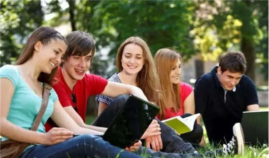 法国教育,2024年6月学士学位课程详解 法国教育,2024年6月学士学位课程详解