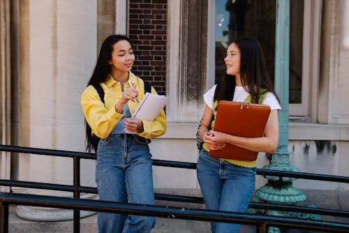 2026时事政治模拟题每日一练（05.06）-283